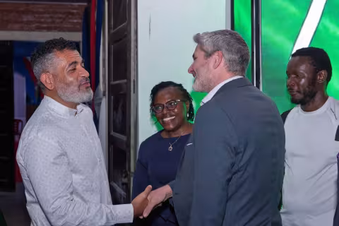 TMA CEO Dave Beer with Mombasa Governor, Abdulswamad Shariff Nassir at the BHC Open House Exhibition on 13 Oct 2026