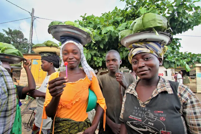 Burundian,Women,Sell,Food.,14th,March,2012.,Bujumbura.,Burundi.,Africa
